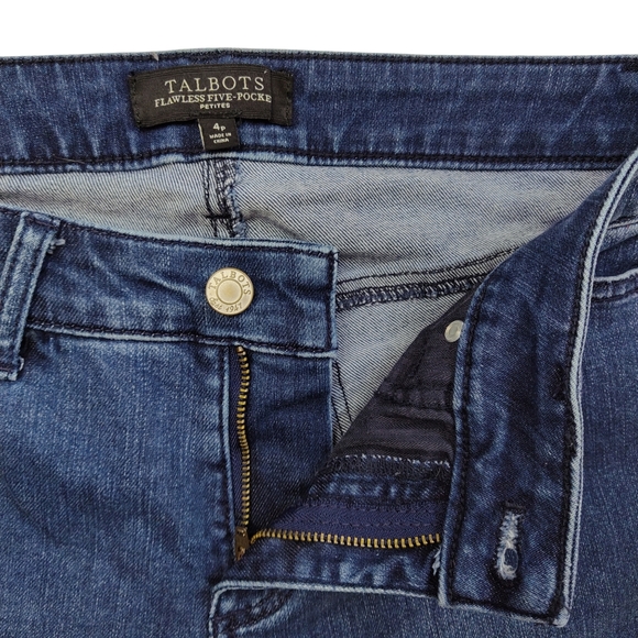 TALBOTS Flawless Five Pocket Cropped Capri Jeans Size 4P String Accent Casual - Picture 3 of 11